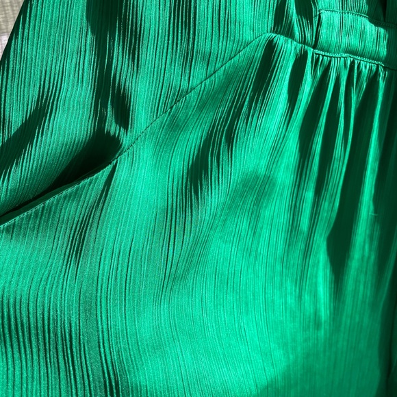 Zara dress - Bright green silky mid length - Picture 3 of 5